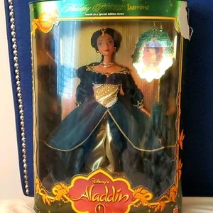 Disney's Jasmine 1999 Holiday Doll